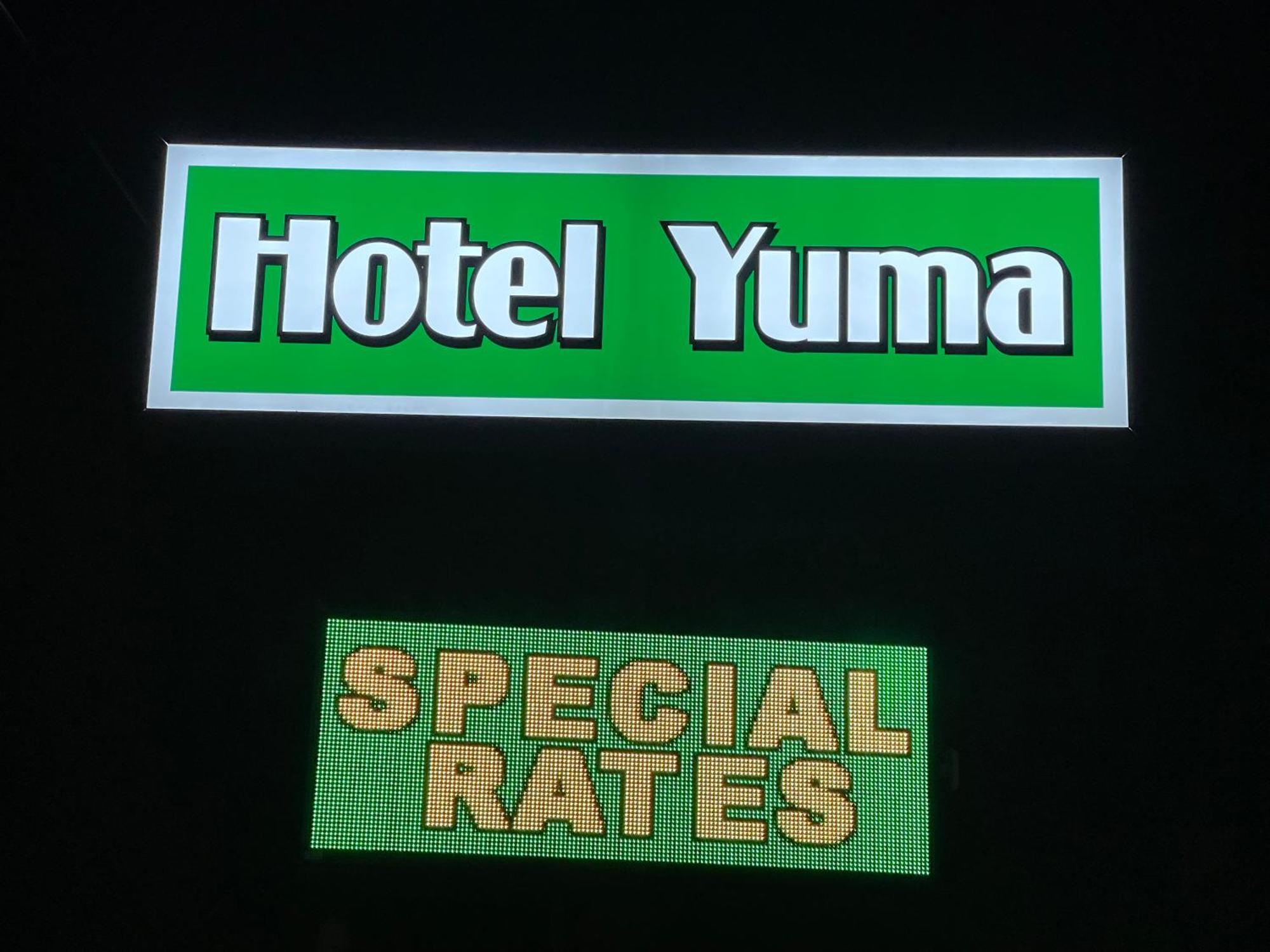 Hotel Yuma Exterior photo